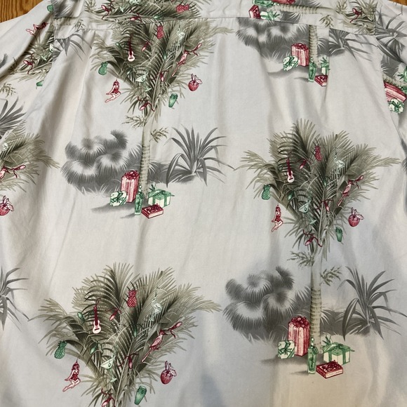 TOMMY BAHAMA Christmas Hawaiian Shirt Hula Girls Palms Guitars Decor Men's XL - Picture 14 of 16